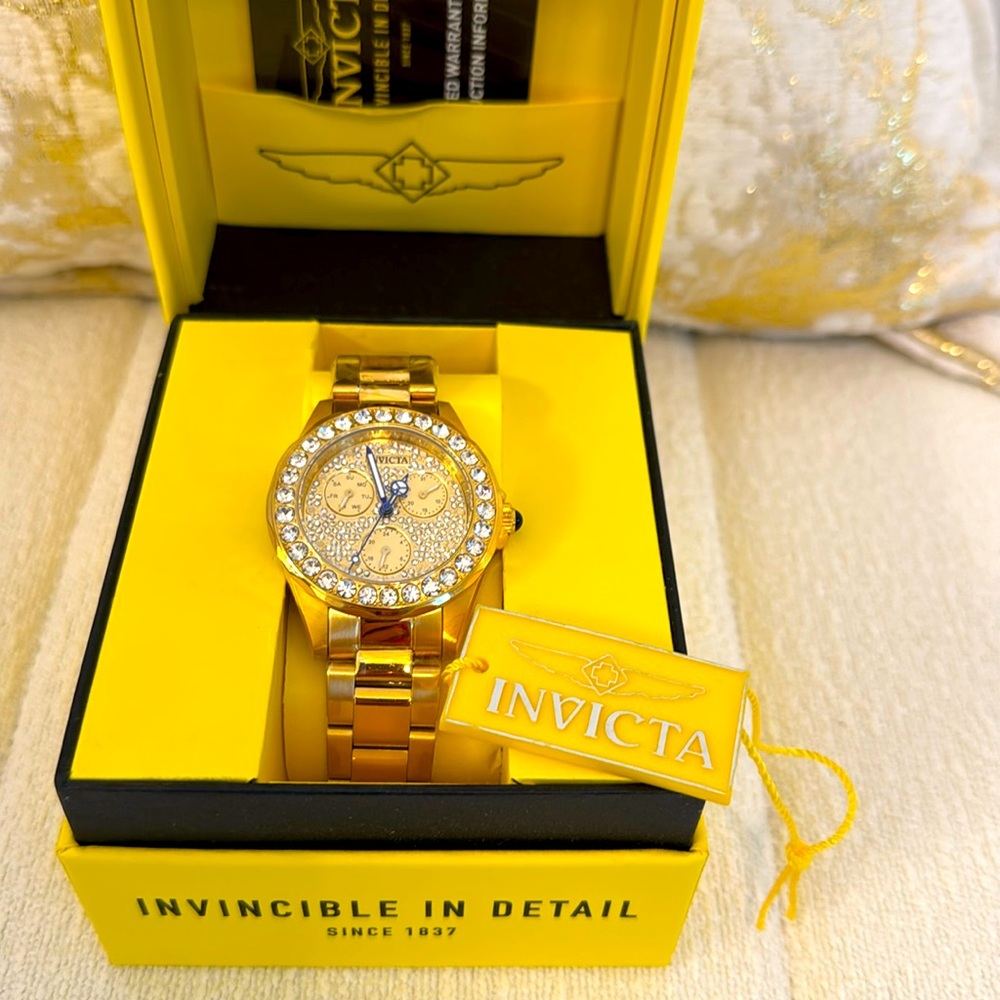 NWT INVICTA GIRGEOUS ANGEL WOMENS WATCH